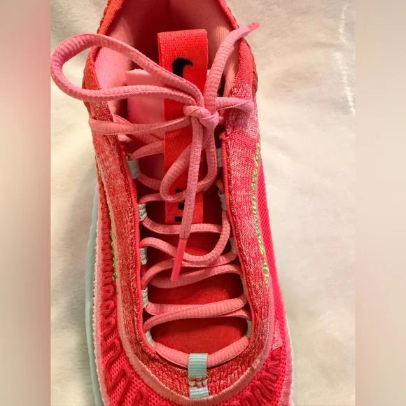 Aja Wilson x Nike Stylish Pink and Green Sneakers - Picture 8 of 16